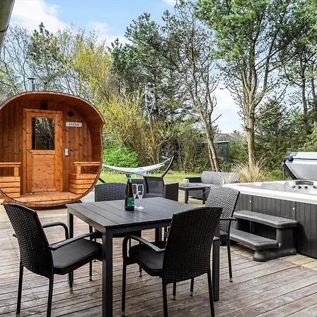 Ln2011-hjorring-blokkenbovej-8 펜션